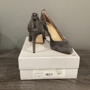 New Ann Taylor LIZ ZIPPER HEEL (in Box)